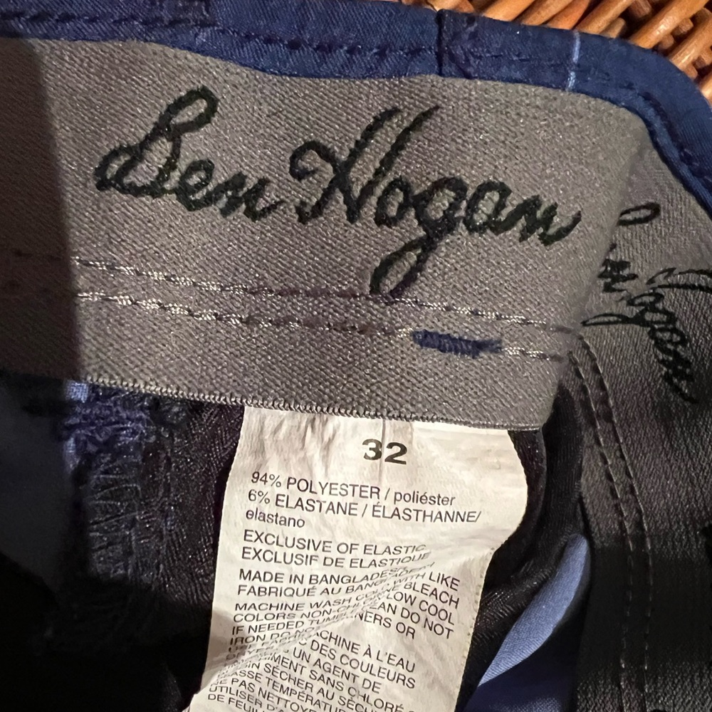 Ben Hogan Navy Checkered Men's Shorts 32sz - Picture 2 of 3